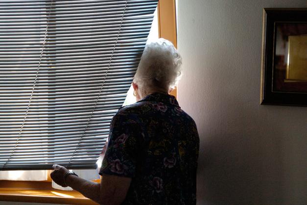 Anziani soli, il toccasana dei legami
